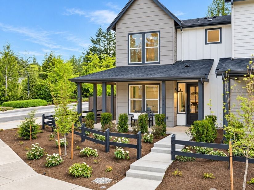 414 222nd Place SE, Sammamish WA 98074