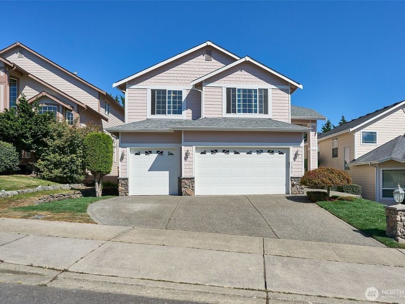 11912 SE 240th Place, Kent WA 98030