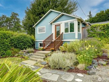2110 N 86th Street