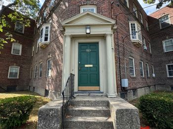 785 Connecticut Avenue