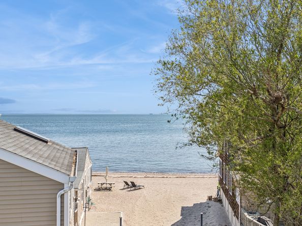 35 5th Avenue, Stratford CT 06615