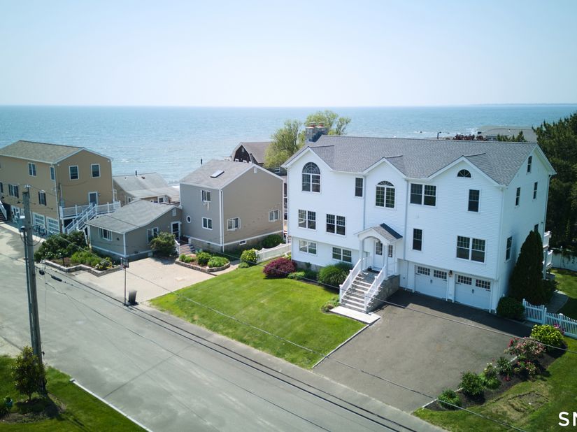 35 Fifth Avenue, Stratford CT 06615