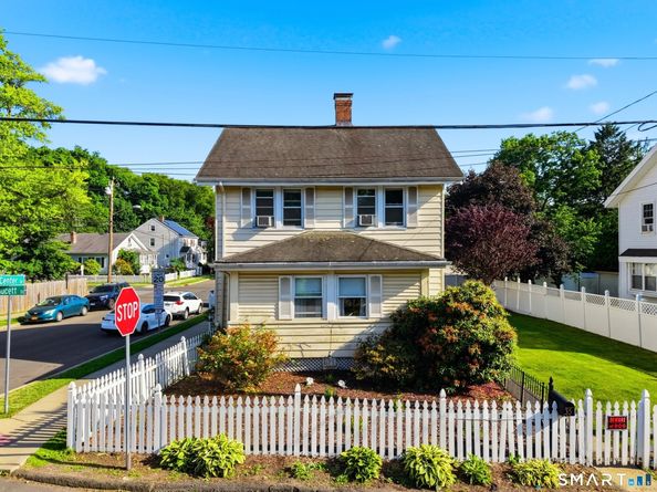 35 Faucett Street, Stamford CT 06906