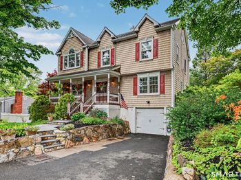 82 Ramapoo Road