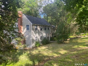 11 Birch Drive
