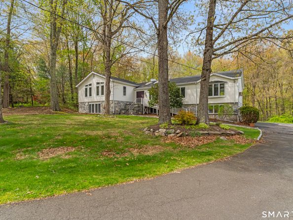 89 Cranbury Drive, Trumbull CT 06611
