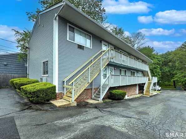 143 Columbus Place 8, Stamford CT 06907