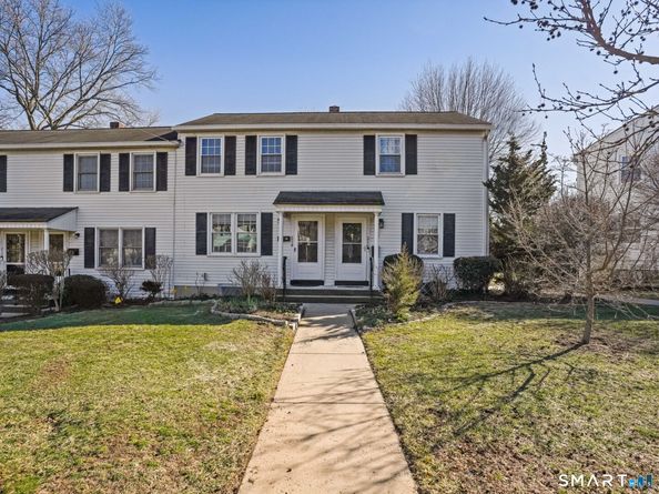 214 Sylvan Knoll Road 214, Stamford CT 06902