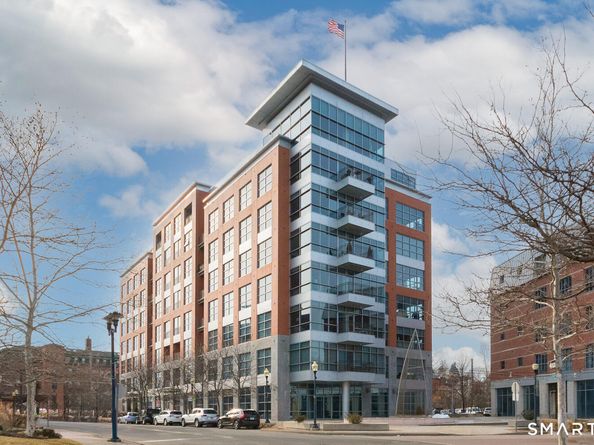 33 N Water Street 207, Norwalk CT 06854