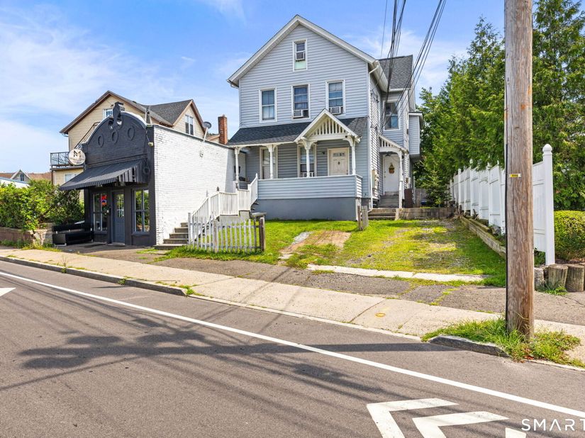 12 Fort Point Street, Norwalk CT 06855