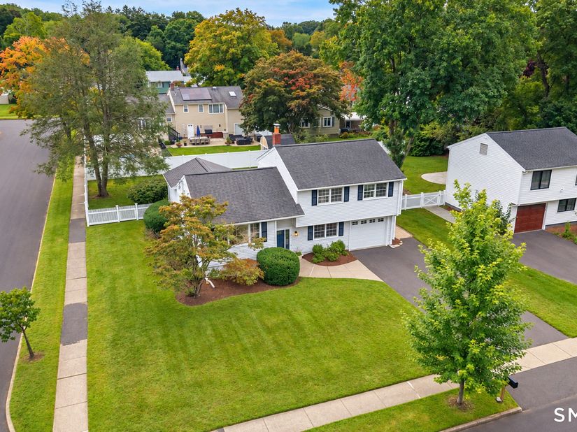 65 Cynthia Drive, Fairfield CT 06824