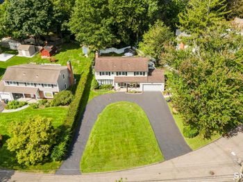 86 Rolling Wood Drive
