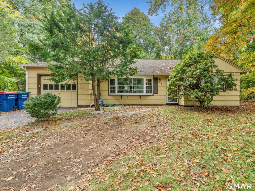 3 Juniper Circle, Trumbull CT 06611