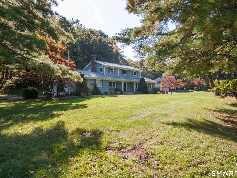 39 Hunters Ridge Road, Shelton CT 06484