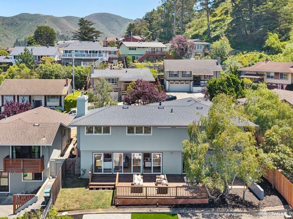 15 Picardo Court, Pacifica CA 94044