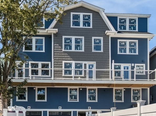 58 Granite Street 4, Gloucester MA 01930