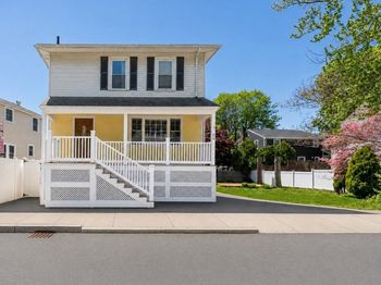 29 Bowman St