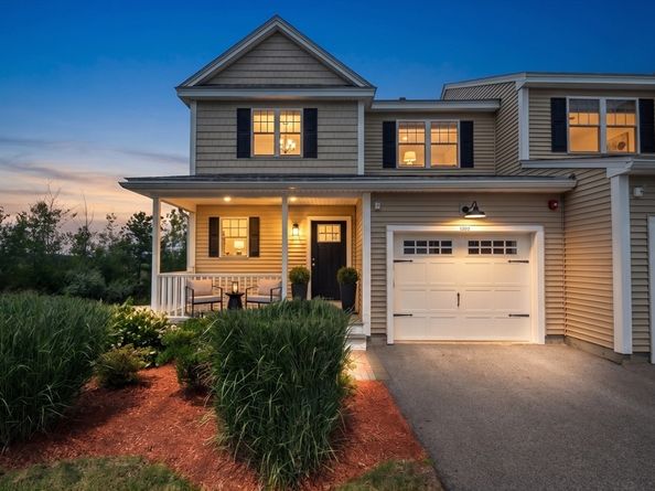 1202 Hazelwood Way 1202, Clinton MA 01510