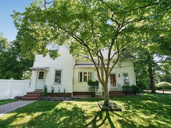 207 N Central St, East Bridgewater MA 02333