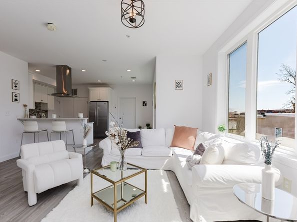 92-94 George St 202, Boston MA 02119