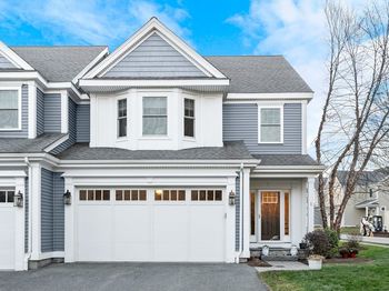 1 Green Ln