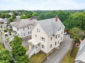 11 Fernwood Ave