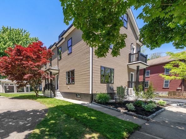 50 Lewis Ave 50, Arlington MA 02474