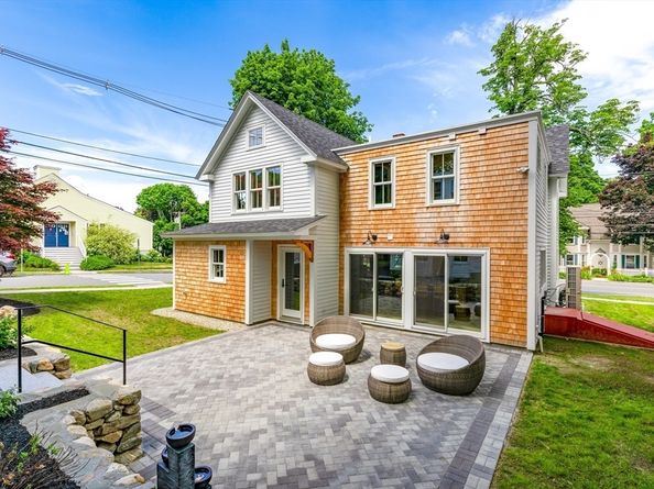 443 Merrimac St, Newburyport MA 01950