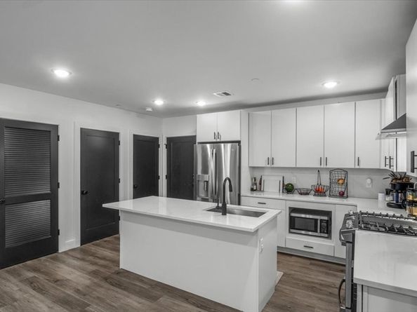 173 Magnolia St 5, Boston MA 02125