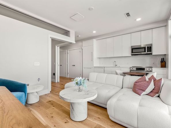 191 Washington St 507, Boston MA 02135