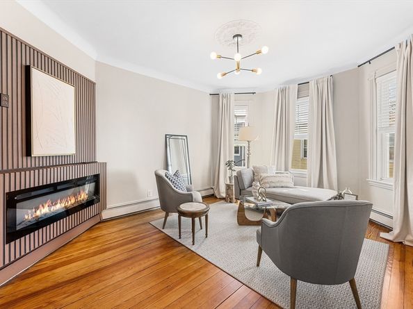 8 Spring Garden St 3, Boston MA 02125