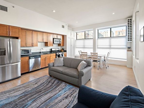 1 Garden St 4, Boston MA 02114