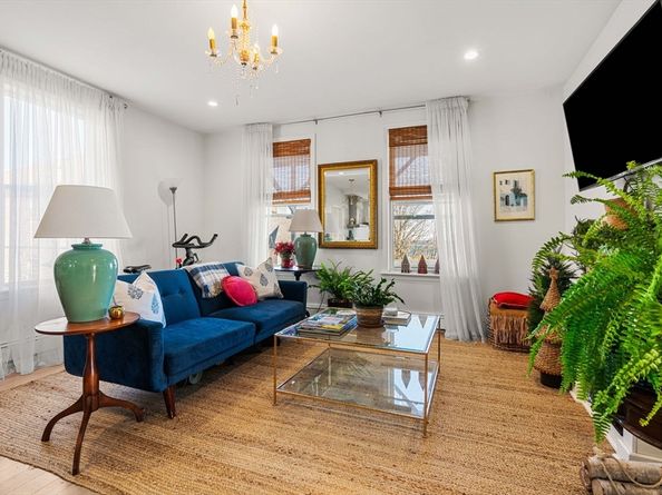 1000 Winthrop Ave 2, Revere MA 02151