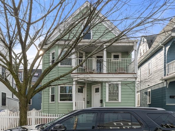 8 Seven Pines, Cambridge MA 02140