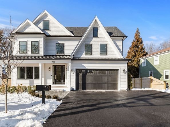 40 High Street, Needham MA 02492