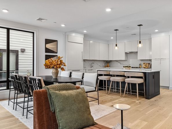 33 A Street 503, Boston MA 02127