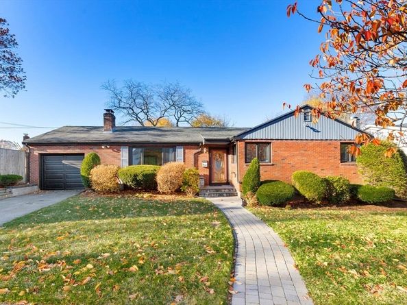 35 Alden Rd, Swampscott MA 01907