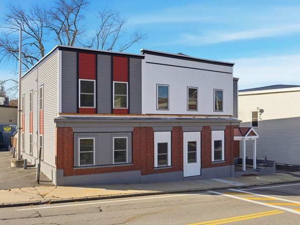 115-117 Mechanic 4, Clinton MA 01510