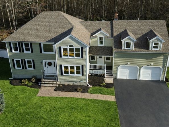 189 Sheri Ln, Weymouth MA 02190