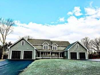 72 Cottage Lane -  (2fam)