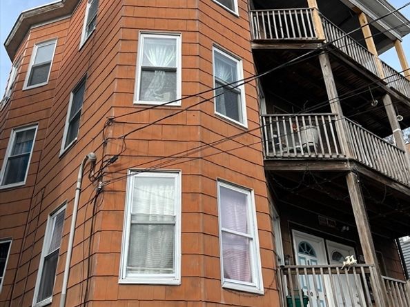 100 102 Henry Avenue, Lynn MA 01902