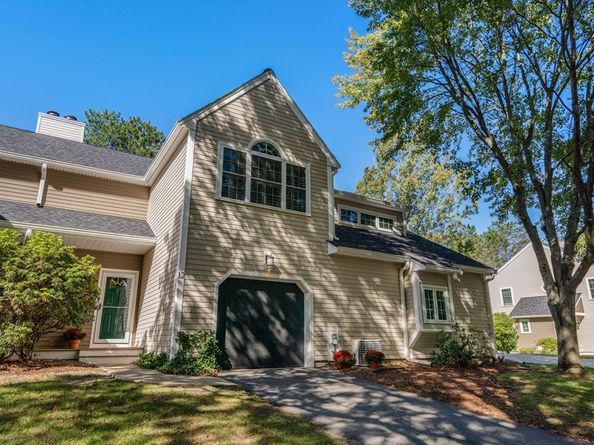 160 Pine Street 12, Newton MA 02466