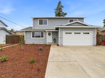 2074 Ashwood Lane