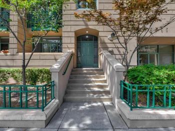 147 S 4th Street