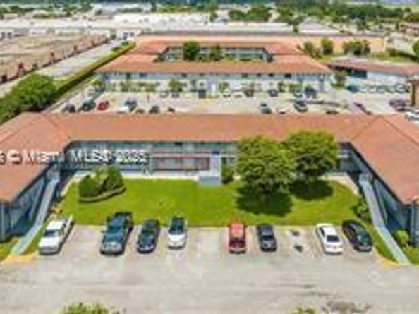 4050 NW 135th St 1511, Opa-Locka FL 33054