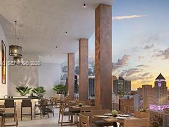 225 N Miami Ave 3505, Miami FL 33132