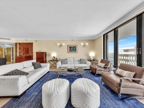 8877 Collins Ave PH2, Surfside FL 33154