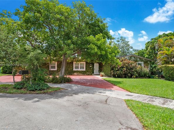 9500 SW 79th St, Miami FL 33173