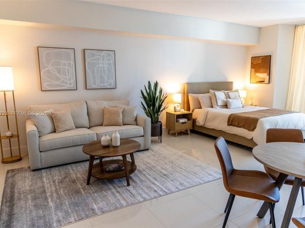 475 Brickell Ave 3510, Miami FL 33131