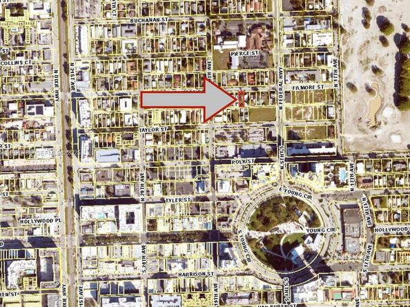 1832 Fillmore St, Hollywood FL 33020